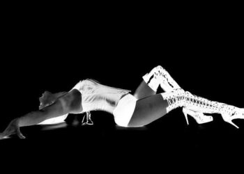 Meesteres Vesta is terug! Zo af en toe dan…