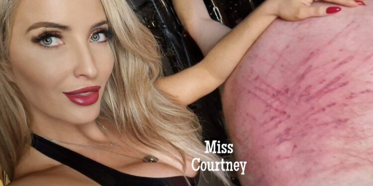 Oh jee… Spanking Day! Met Miss Courtney in OWK Castle op 2 oktober