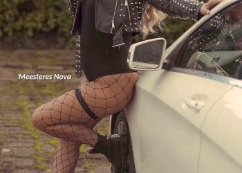 Meesteres Nova nu ook in Den Haag!